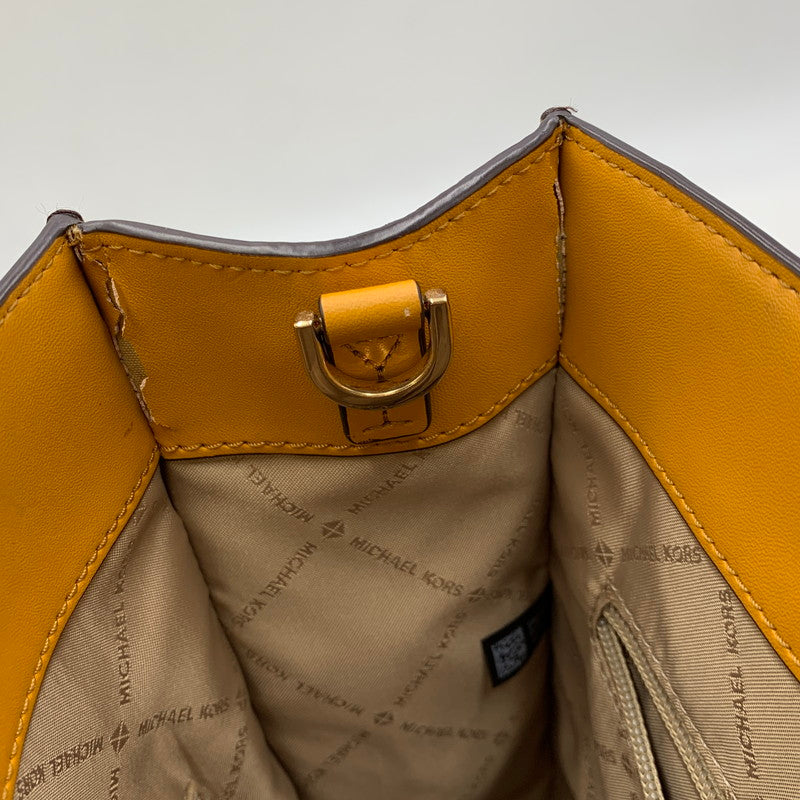 【中古品】【レディース】 MICHAEL KORS マイケルコース 35F1GM9T8B MK SIGNATURE 2WAY SHOPPER TOTE BAG シグネチャー ツーウェイ ショッパー トート バッグ 鞄 188-260718-yn-01-izu カラー：ブラウン 万代Net店