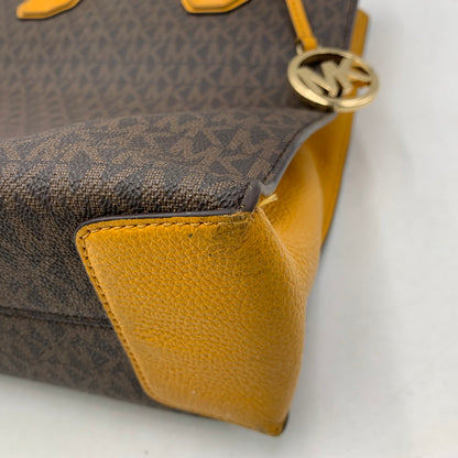 【中古品】【レディース】 MICHAEL KORS マイケルコース 35F1GM9T8B MK SIGNATURE 2WAY SHOPPER TOTE BAG シグネチャー ツーウェイ ショッパー トート バッグ 鞄 188-260718-yn-01-izu カラー：ブラウン 万代Net店