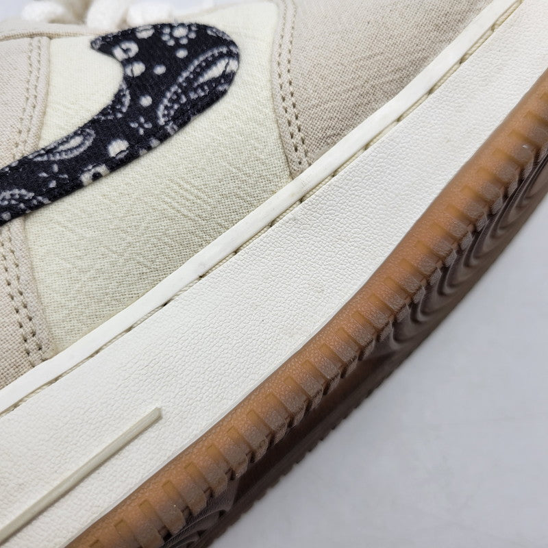 【中古品】【メンズ/レディース】 NIKE ナイキ AIR FORCE 1 07 LV8 DJ4631-200 エアフォース 1 07 LV8 スニーカー シューズ 靴 160-260715-as-18-izu サイズ：26cm カラー：RATTAN/BLACK-RATTAN-PALE IVORY 万代Net店