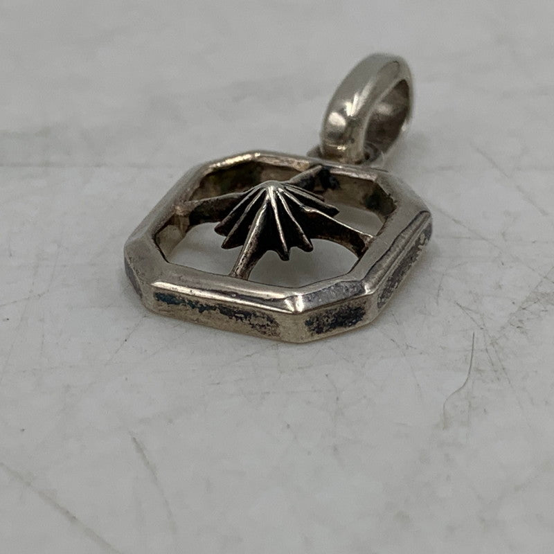 【中古品】【メンズ/レディース】 SAAD サード 925 SUNSYMBOL SQUARE PENDANT TOP サンシンボル スクエア ペンダント トップ アクセサリー 191-260721-cs-19-izu カラー：シルバー 万代Net店