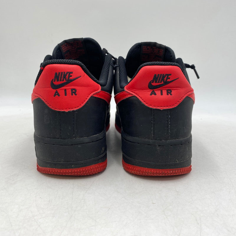 【中古品】【メンズ】 NIKE ナイキ FJ4146-002 AIR FORCE 1 LOW エア フォース 1 ロー スニーカー 靴 160-260720-kh-09-izu サイズ：26.5 カラー：BLACK/BLACK/UNIVERSITY RED 万代Net店