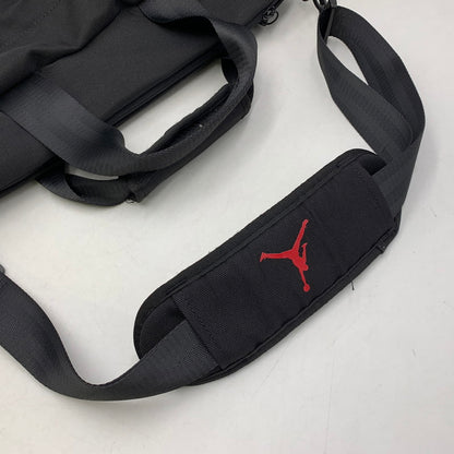 【中古品】【メンズ/レディース】 NIKE ナイキ SM0168-023 JORDAN AIR VELOCITY DUFFEL BAG ジョーダン エア ベロシティ ダッフル バッグ カバン 鞄 188-260721-cs-13-izu カラー：ブラック 万代Net店