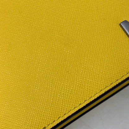【中古品】【メンズ/レディース】 MICHAEL KORS マイケルコース 36S5LCOF2U LEATHER BILLFOLD WALLET WITH PASS CASE レザー ビルフォールド ウォレット ウィズ パスケース 二つ折り財布 財布 200-260721-cs-17-izu カラー：イエロー 万代Net店