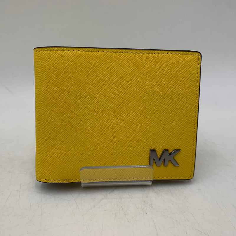 【中古品】【メンズ/レディース】 MICHAEL KORS マイケルコース 36S5LCOF2U LEATHER BILLFOLD WALLET WITH PASS CASE レザー ビルフォールド ウォレット ウィズ パスケース 二つ折り財布 財布 200-260721-cs-17-izu カラー：イエロー 万代Net店
