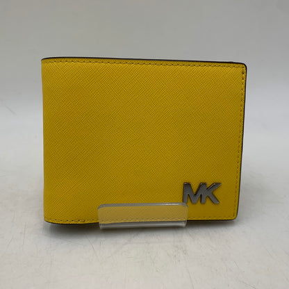 【中古品】【メンズ/レディース】 MICHAEL KORS マイケルコース 36S5LCOF2U LEATHER BILLFOLD WALLET WITH PASS CASE レザー ビルフォールド ウォレット ウィズ パスケース 二つ折り財布 財布 200-260721-cs-17-izu カラー：イエロー 万代Net店