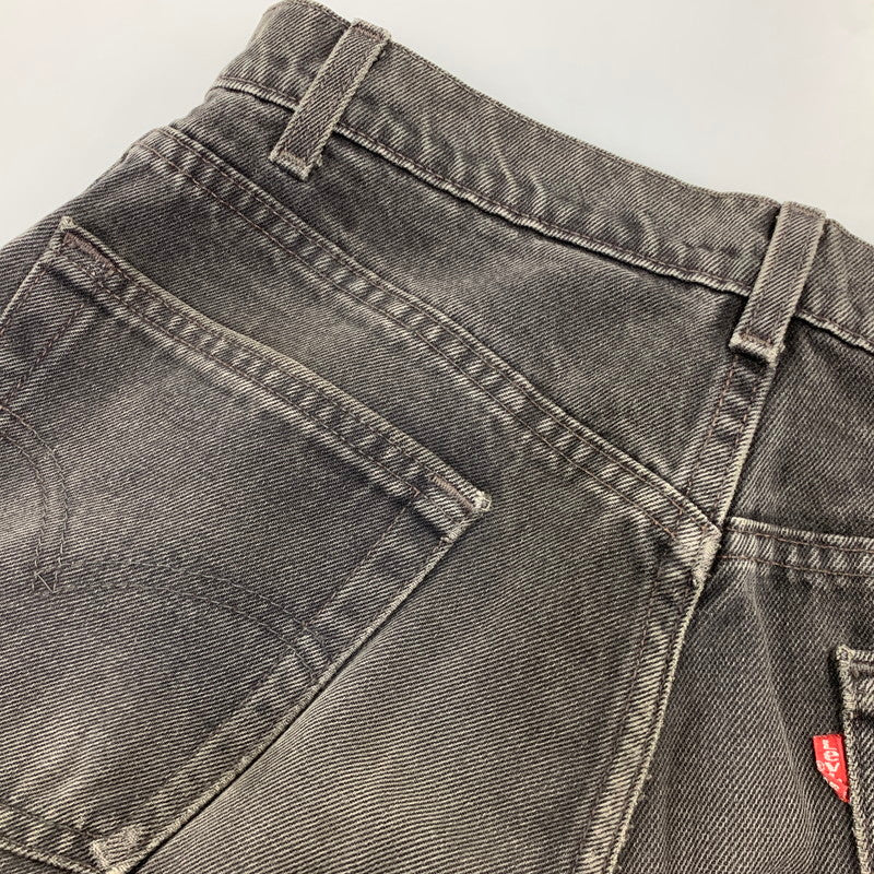 【現状渡し品】【メンズ】 Levi's リーバイス 505 REGULAR FIT STRAIGHT LEG BLACK DENIM PANTS 00505-0260 レギュラーフィット ストレートレッグ ブラックデニムパンツ 刻印585 USA製 157-260721-as-14-izu サイズ：31×30 カラー：ブラック 万代Net店