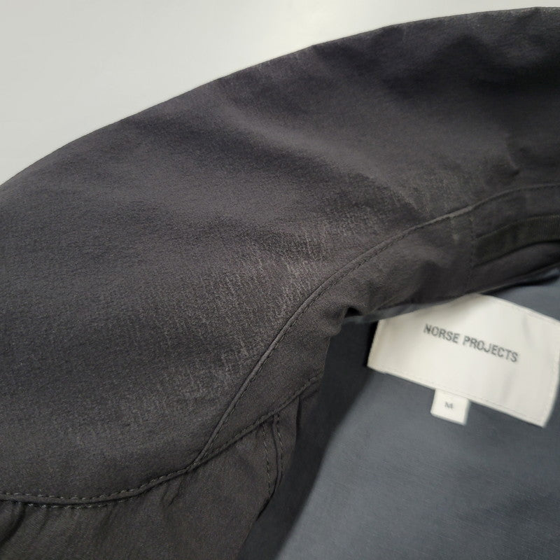 【中古品】【メンズ】 NORSE PROJECTS ノースプロジェクツ NYLON COAT ナイロン コート アウター 144-260721-kh-06-izu サイズ：M カラー：ブラック 万代Net店