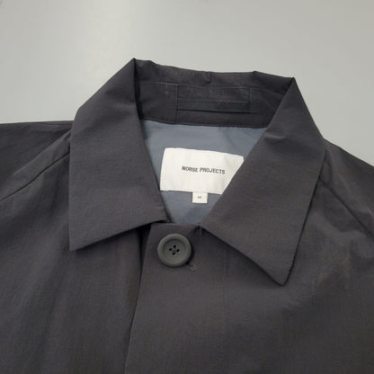 【中古品】【メンズ】 NORSE PROJECTS ノースプロジェクツ NYLON COAT ナイロン コート アウター 144-260721-kh-06-izu サイズ：M カラー：ブラック 万代Net店