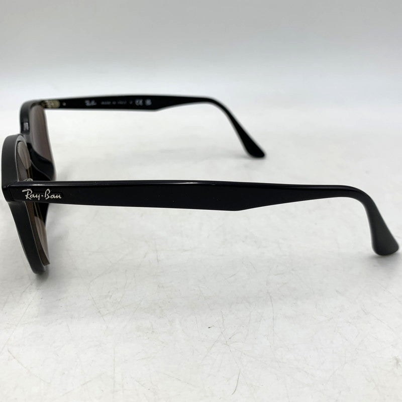 【中古品】【メンズ/レディース】 RAYBAN レイバン RB4258-F SUNGLASSES サングラス 203-260722-ya-02-izu サイズ：52口20-150 カラー：ブラック 万代Net店