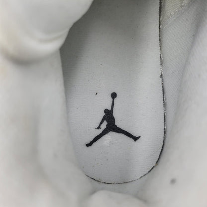 【中古品】【メンズ】 NIKE ナイキ 554724-100 AIR JORDAN 1 RETRO MID エア ジョーダン ワン レトロ ミッド スニーカー シューズ 靴 160-260719-cs-07-izu サイズ：30cm カラー：WHITE/WHITE-COOL GREY 万代Net店