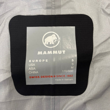 【中古美品】【メンズ】 Mammut マムート MASAO LIGHT 2.0 HS HOODED JACKET 1010-32070 マサオ ライト フーデッドジャケット 144-260719-as-05-izu サイズ：ASIA M カラー：ブラック 万代Net店