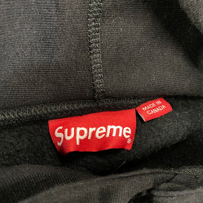 【中古美品】【メンズ】 Supreme シュプリーム RAISED HANDSTYLE HOODED SWEATSHIRT レイズハンドスタイル フーデッド スウェットシャツ パーカー 149-260719-as-01-izu サイズ：M カラー：ブラック 万代Net店
