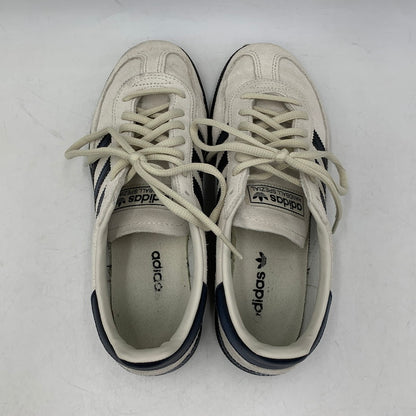 【中古品】【レディース】 ADIDAS アディダス JR3667 HANDBALL SPEZIAL ハンドボール スぺツィアル スニーカー シューズ 靴 166-260721-cs-21-izu サイズ：24.5cm カラー：ALUMINA/CORE BLACK/GOLD METALLIC 万代Net店