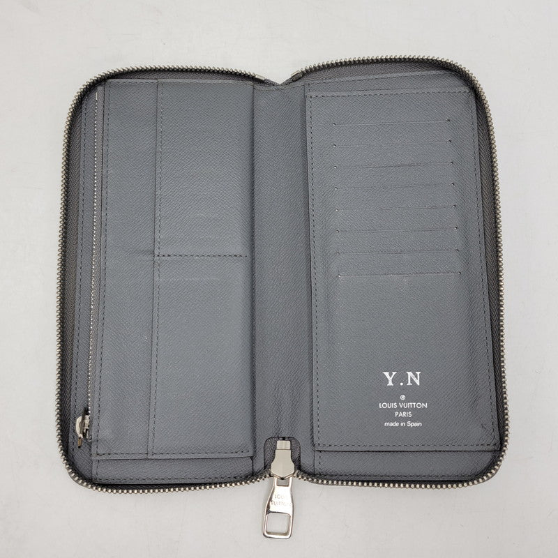 【中古品】【メンズ/レディース】 LOUIS VUITTON ルイ・ヴィトン M32601 CA4132 タイガ ジッピーウォレット ヴェルティカル 財布 長財布 179-260719-cs-04-izu カラー：グレー 万代Net店