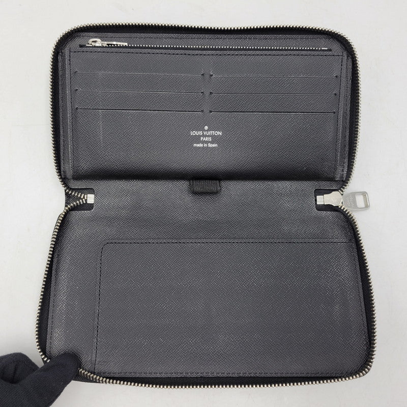 【中古品】【メンズ/レディース】 LOUIS VUITTON ルイ・ヴィトン M30513 CA4177 タイガ ジッピーオーガナイザー 長財布 財布 179-260719-cs-02-izu カラー：ブラック 万代Net店