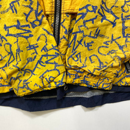 【中古品】【メンズ】 OLD NIKE オールド ナイキ 白タグ 90S 幾何学模様 ZIPUP NYLON JACKET ジップ アップ ナイロン ジャケット アウター 146-260721-cs-07-izu サイズ：XL カラー：イエロー×ブルー 万代Net店