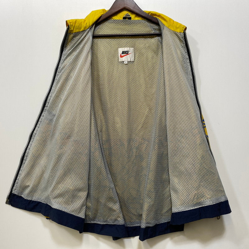 【中古品】【メンズ】 OLD NIKE オールド ナイキ 白タグ 90S 幾何学模様 ZIPUP NYLON JACKET ジップ アップ ナイロン ジャケット アウター 146-260721-cs-07-izu サイズ：XL カラー：イエロー×ブルー 万代Net店
