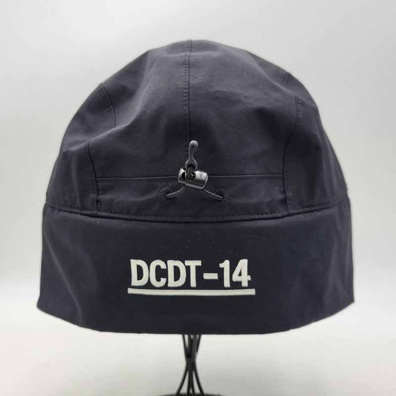 【中古美品】【メンズ/レディース】 HELLY HANSEN × ヘリーハンセン DESCENDANT ディセンダント HC92273DC 22AW CETUS HELLY TECH 5 PANEL シータス ヘリーテック ファイブパネル キャップ 帽子 185-260724-ya-18-izu サイズ：F カラー：ブラック 万代Net店