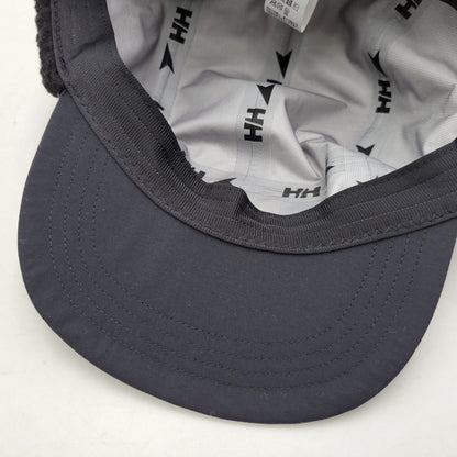 【中古美品】【メンズ/レディース】 HELLY HANSEN × ヘリーハンセン DESCENDANT ディセンダント HC92273DC 22AW CETUS HELLY TECH 5 PANEL シータス ヘリーテック ファイブパネル キャップ 帽子 185-260724-ya-18-izu サイズ：F カラー：ブラック 万代Net店