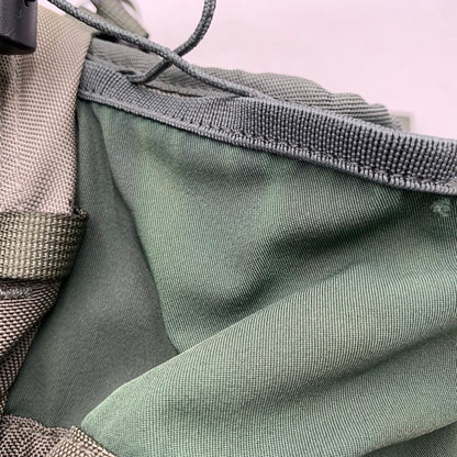 【現状渡し品】【メンズ/レディース】 patagonia パタゴニア STEALTH HIP PACK 48140FA13 ステルス ヒップ パック バッグ カバン 鞄 188-260721-as-02-izu カラー：カーキ 万代Net店