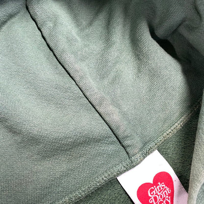 【中古品】【メンズ】 GIRLS DON'T CRY ガールズドントクライ BACK LOGO HOODIE バック ロゴ フーディー トップス 長袖 142-260721-cs-12-izu サイズ：XL カラー：グリーン 万代Net店