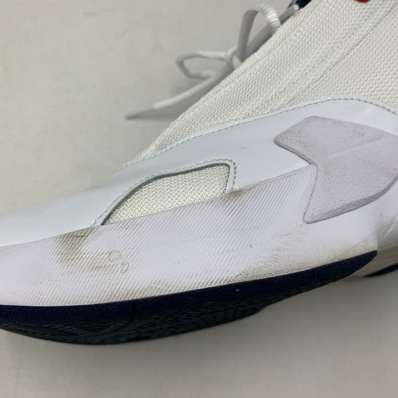 【中古品】【メンズ】 NIKE ナイキ JORDAN MAX AURA 6 FQ8298-100 ジョーダン マックス オーラ 6 スニーカー シューズ 靴 160-260721-as-03-izu サイズ：29.5cm カラー：WHITE/MIDNIGHT NAVY 万代Net店