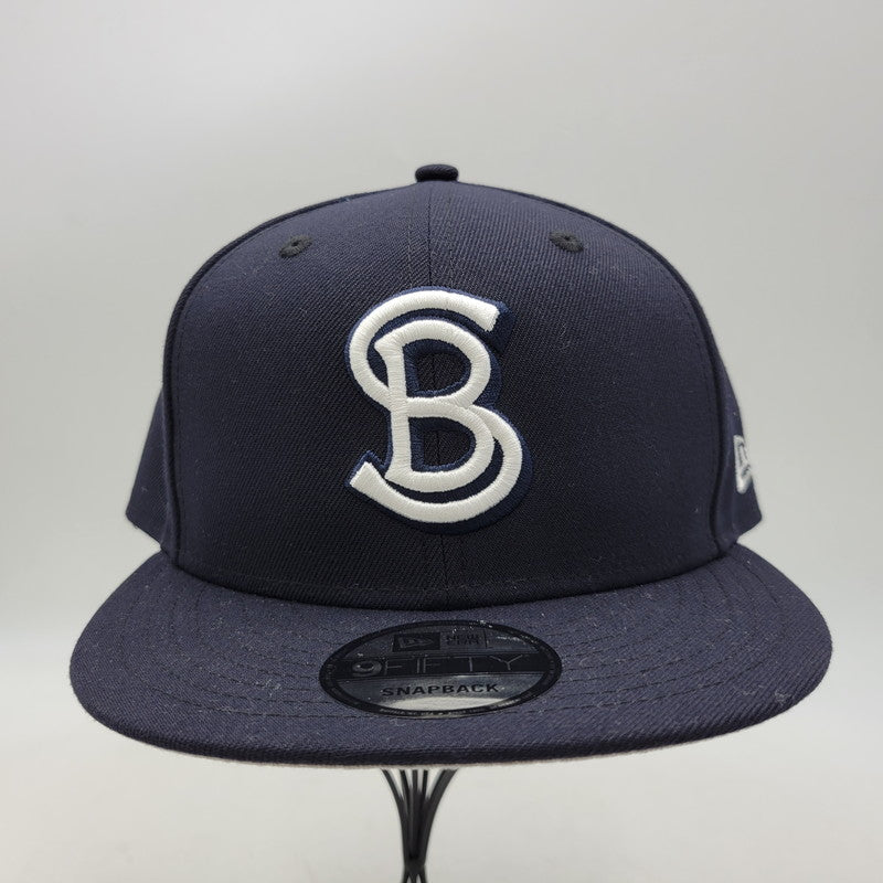 【中古品】【メンズ/レディース】 NEW ERA ニューエラ × SCHOTT ショット 9FIFTY ナインフィフティー LOGO SNAPBACK CAP ロゴ スナップバック キャップ 帽子 185-260724-ya-17-izu サイズ：F カラー：ネイビー 万代Net店