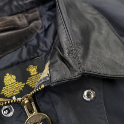 【現状渡し品】【メンズ】 BARBOUR バーブァー BURN WAX JACKET ワックス ジャケット アウター 144-260723-kh-13-izu サイズ：M カラー：ネイビー 万代Net店