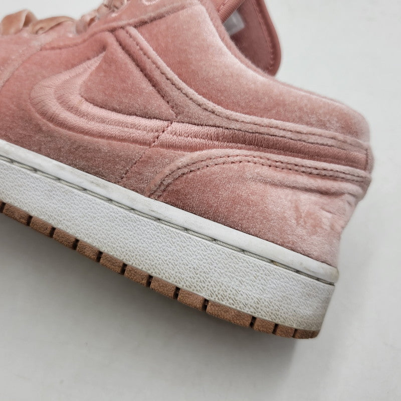 【中古品】【メンズ/レディース】 NIKE ナイキ DQ8396-600 WOMEN'S AIR JORDAN 1 LOW ウィメンズ エア ジョーダン 1 ロー スニーカー 靴 160-260726-kh-15-izu サイズ：25.5 カラー：RUST PINK/RUST PINK-WHITE 万代Net店