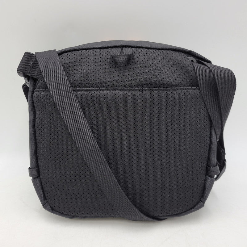 【中古品】【メンズ/レディース】 MYSTERY RANCH ミステリーランチ SHOULDER BAG ショルダー バッグ カバン 188-260726-kh-08-izu カラー：ブラック 万代Net店