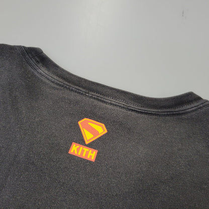 【中古品】【メンズ】 KITH キス × SUPERMAN スーパーマン KHM033851 LIGHTNING VINTAGE TEE(2025 MOVIE) ライトニング ヴィンテージ Tシャツ トップス 142-260725-kh-08-izu サイズ：XL カラー：ブラック 万代Net店