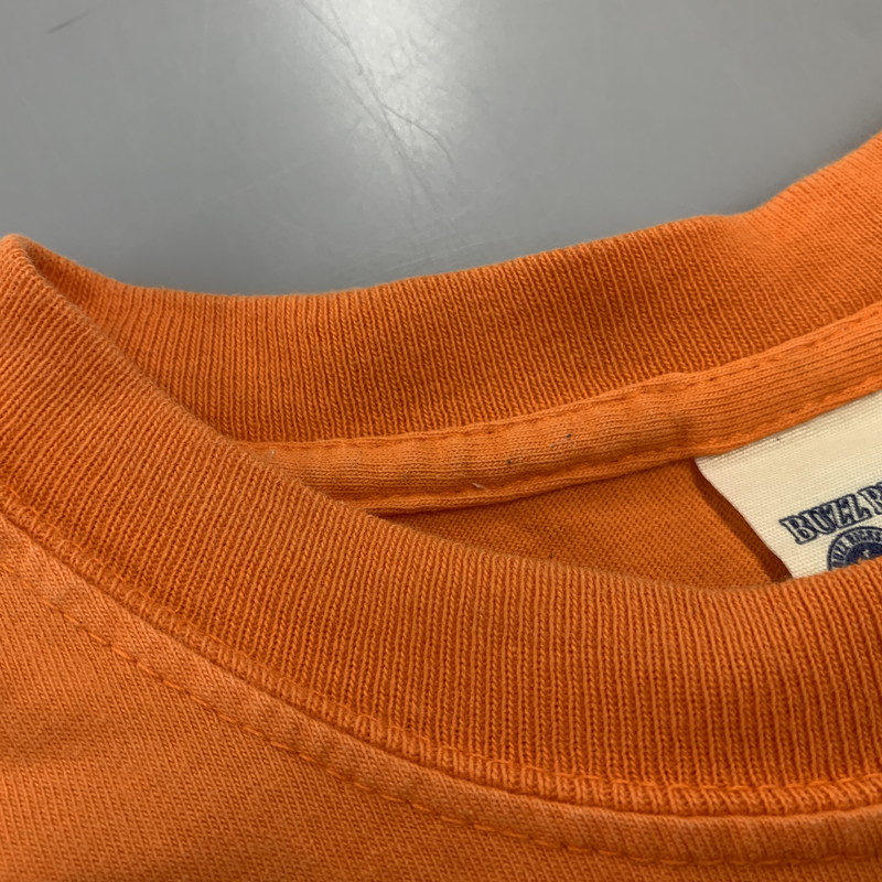 【中古品】【メンズ】 BUZZ RICKSON'S バズリクソンズ USA製 USAF PRINT TEE プリント Tシャツ トップス 半袖 145-260730-cs-22-izu サイズ：M カラー：オレンジ 万代Net店