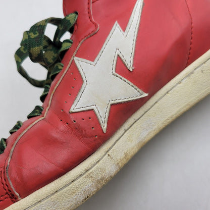 【現状渡し品】【メンズ】 A BATHING APE アベイシングエイプ SHARK LEATHER BIG TONGUE ULTRA SKULL STA HI シャーク レザー ビッグ タング ウルトラ スカル エスティーエー ハイ スニーカー 靴 162-260727-ya-15-izu サイズ：27.5cm カラー：レッド×ホワイト 万代Net店