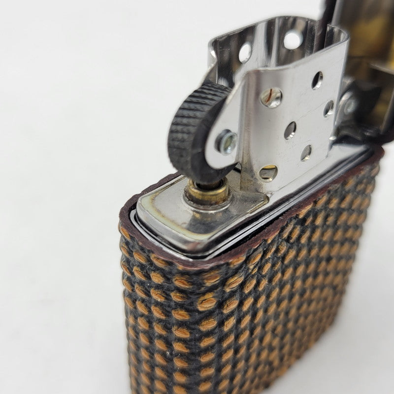 【中古品】【メンズ/レディース】 ZIPPO ジッポ LIZARD SKIN LEATHER 22年製 喫煙具 ライター 206-260727-as-02-izu カラー：ブラウン系×ブラック 万代Net店