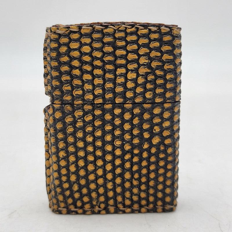 【中古品】【メンズ/レディース】 ZIPPO ジッポ LIZARD SKIN LEATHER 22年製 喫煙具 ライター 206-260727-as-02-izu カラー：ブラウン系×ブラック 万代Net店
