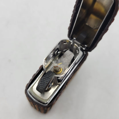 【中古品】【メンズ/レディース】 ZIPPO ジッポ LIZARD SKIN LEATHER 22年製 喫煙具 ライター 206-260727-as-02-izu カラー：ブラウン系×ブラック 万代Net店