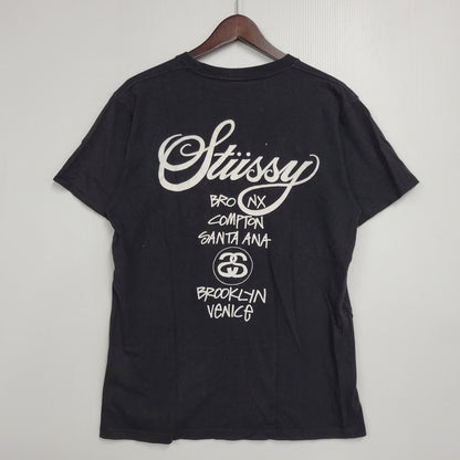 【中古品】【メンズ】 STUSSY ステューシー WORD TOUR SS TEE ワールドツアー 半袖 Tシャツ プリント トップス 142-260728-ay-01-izu サイズ：S カラー：ブラック 万代Net店