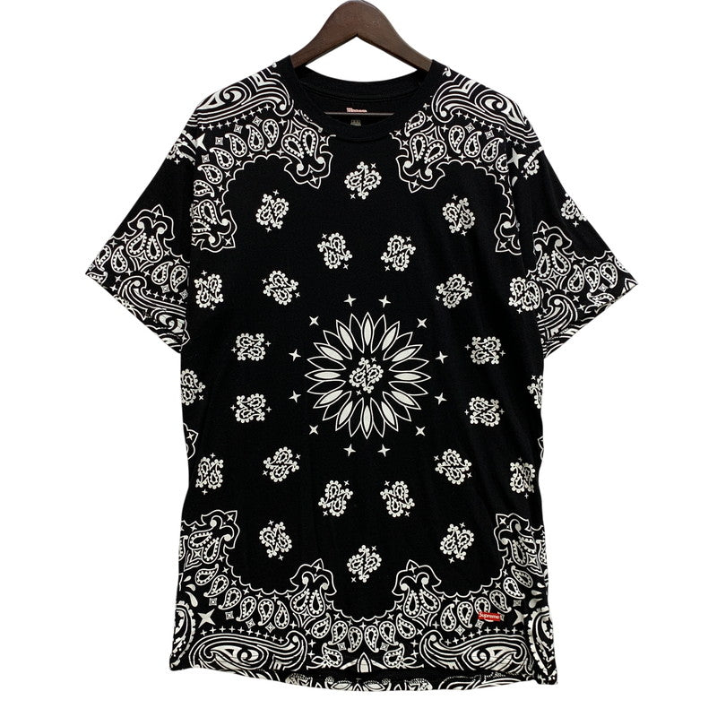【中古品】【メンズ】 SUPREME シュプリーム × HANES ヘインズ BANDANA TAGLESS TEE バンダナ タグレス Tシャツ トップス 149-260728-kh-07-izu サイズ：M カラー：ブラック×ホワイト 万代Net店