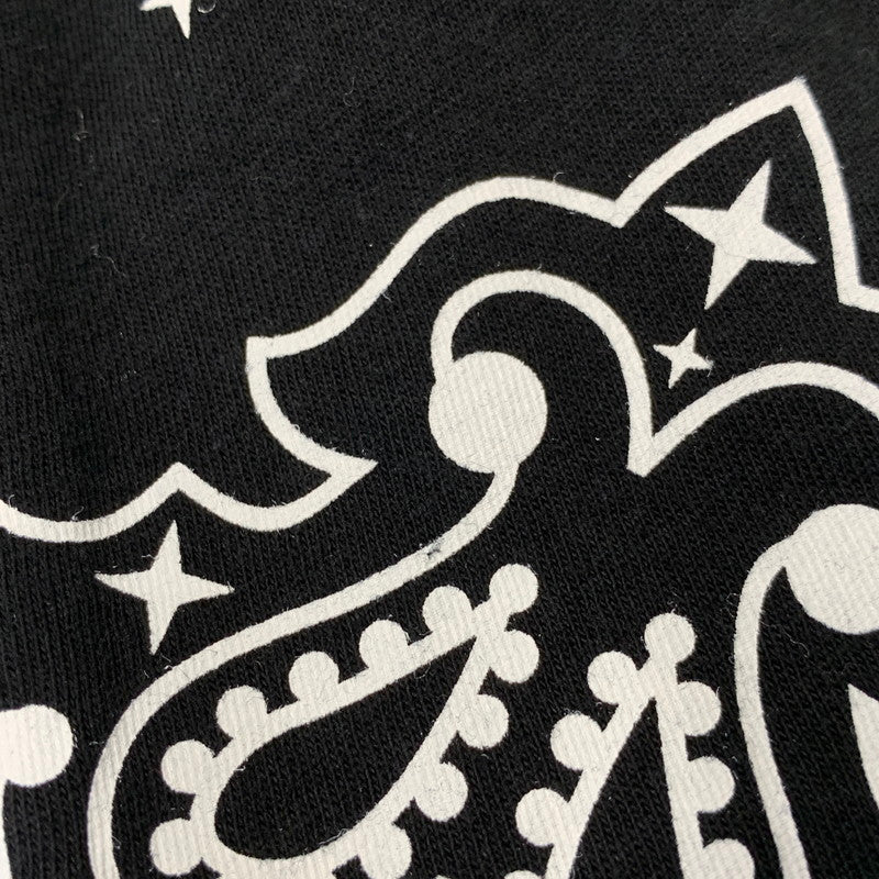 【中古品】【メンズ】 SUPREME シュプリーム × HANES ヘインズ BANDANA TAGLESS TEE バンダナ タグレス Tシャツ トップス 149-260728-kh-07-izu サイズ：M カラー：ブラック×ホワイト 万代Net店