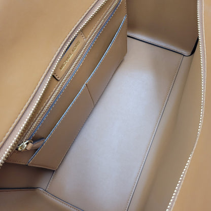 【中古品】【レディース】 Michael Kors マイケルコース CHANTAL MK TOTE BAG 30F2G7CT3B シャンタル シグネチャー トートバッグ カバン 鞄 188-260731-ay-02-izu カラー：ベージュ×ブラウン 万代Net店