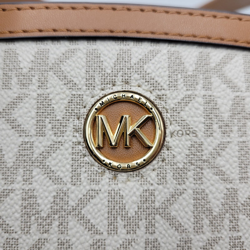【中古品】【レディース】 Michael Kors マイケルコース CHANTAL MK TOTE BAG 30F2G7CT3B シャンタル シグネチャー トートバッグ カバン 鞄 188-260731-ay-02-izu カラー：ベージュ×ブラウン 万代Net店