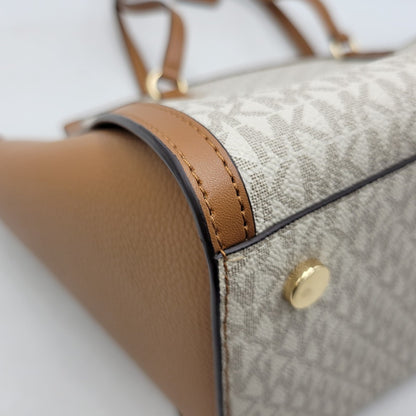 【中古品】【レディース】 Michael Kors マイケルコース CHANTAL MK TOTE BAG 30F2G7CT3B シャンタル シグネチャー トートバッグ カバン 鞄 188-260731-ay-02-izu カラー：ベージュ×ブラウン 万代Net店