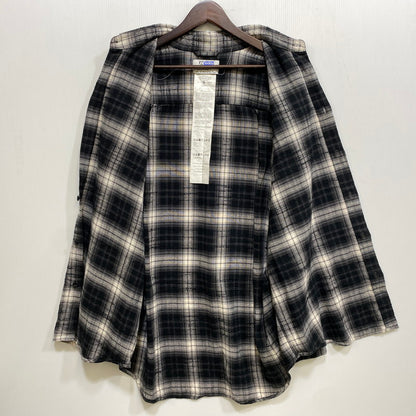 【中古品】【メンズ】 DOUBLET ダブレット × PZ TODAY 24SS53SH144 PET ROBOT SHIRT ペット ロボット シャツ トップス 140-260729-kh-07-izu サイズ：M カラー：ブラック系 万代Net店