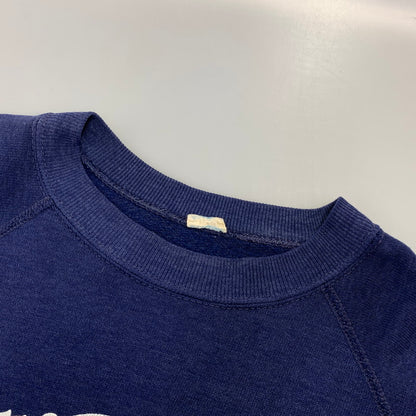 【現状渡し品】【メンズ】 VINTAGE ビンテージ GOLDEN NUGGET RAGLAN SLEEVE SWEATSHIRT ラグラン スリーブ スウェット 長袖 トップス 146-260731-ay-05-izu カラー：ネイビー 万代Net店