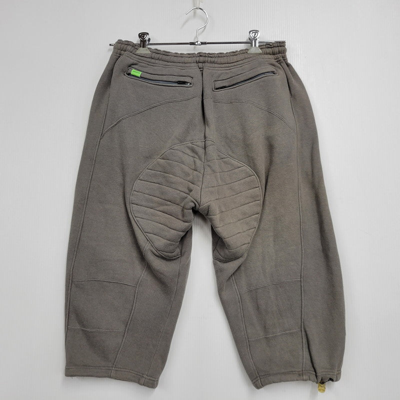 【中古品】【メンズ】 UNDERCOVER アンダーカバー Z209-2 CHAOTIC DISCORD期 カオティックディスコード期 01SS SWEAT BIKER HALF PANTS スウェット バイカー ハーフ パンツ ボトムス ズボン 151-260731-cs-15-izu サイズ：M カラー：グレー 万代Net店