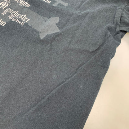 【中古品】【メンズ】 GILDAN ギルダン FOO FIGHTERS UK TOUR 2005 LS TEE ロングスリーブ Tシャツ 長袖 トップス 146-260731-ay-08-izu サイズ：M カラー：ブラック 万代Net店
