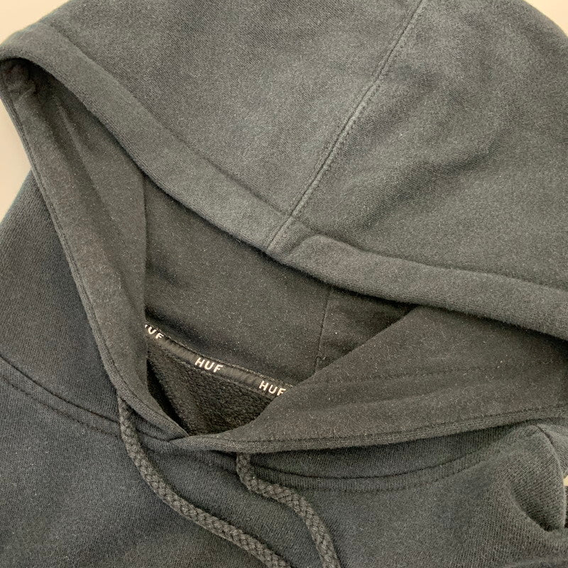 【中古品】【メンズ】 HUF ハフ × REAL SKATEBOARDS リアル スケートボード REAL HUF PULLOVER HOODIE リアル ハフ プルオーバー フーディ パーカー コラボ トップス 142-260731-ay-07-izu サイズ：M カラー：ブラック 万代Net店