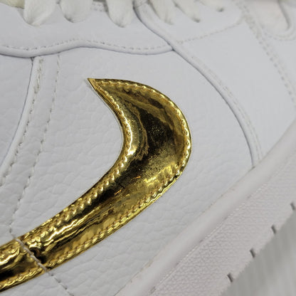 【中古品】【メンズ】 NIKE ナイキ AIR JORDAN 1 LOW SE CZ4776-100 エア ジョーダン 1 ロー SE スニーカー 靴 160-260729-as-20-izu サイズ：28.5cm カラー：WHITE/METALLIC GOLD-WHITE 万代Net店