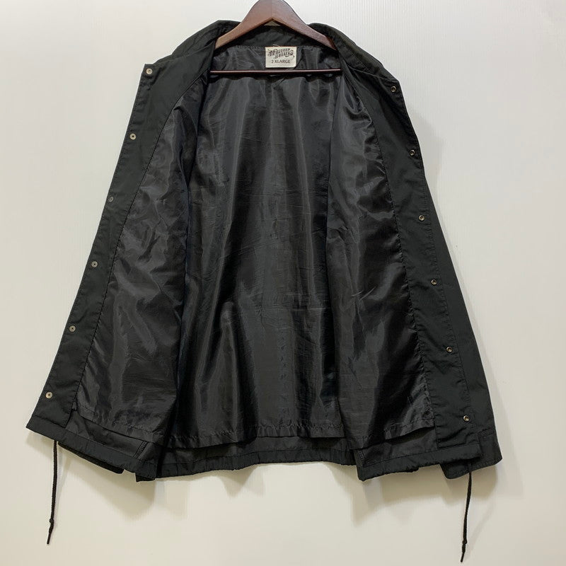 【中古品】【メンズ】 MUSTARD WORKERS マスタードワーカーズ LOGO COACH JACKET ロゴ コーチジャケット 刺繍 145-260802-as-16-izu サイズ：2XL カラー：ブラック 万代Net店