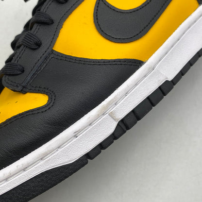【中古品】【メンズ】 NIKE ナイキ FZ4618-001 DUNK LOW ダンク ロー スニーカー シューズ 靴 160-260803-yn-01-izu サイズ：30cm カラー：ブラック/ユニバーシティゴールド 万代Net店